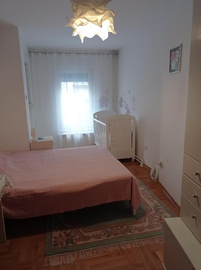 Go 2 Apartment Belgrado Exterior foto